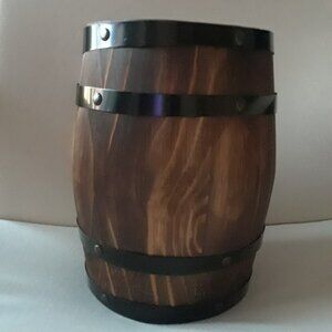 Wooden Whiskey/Wine Barrel For Bar Or Home Decor